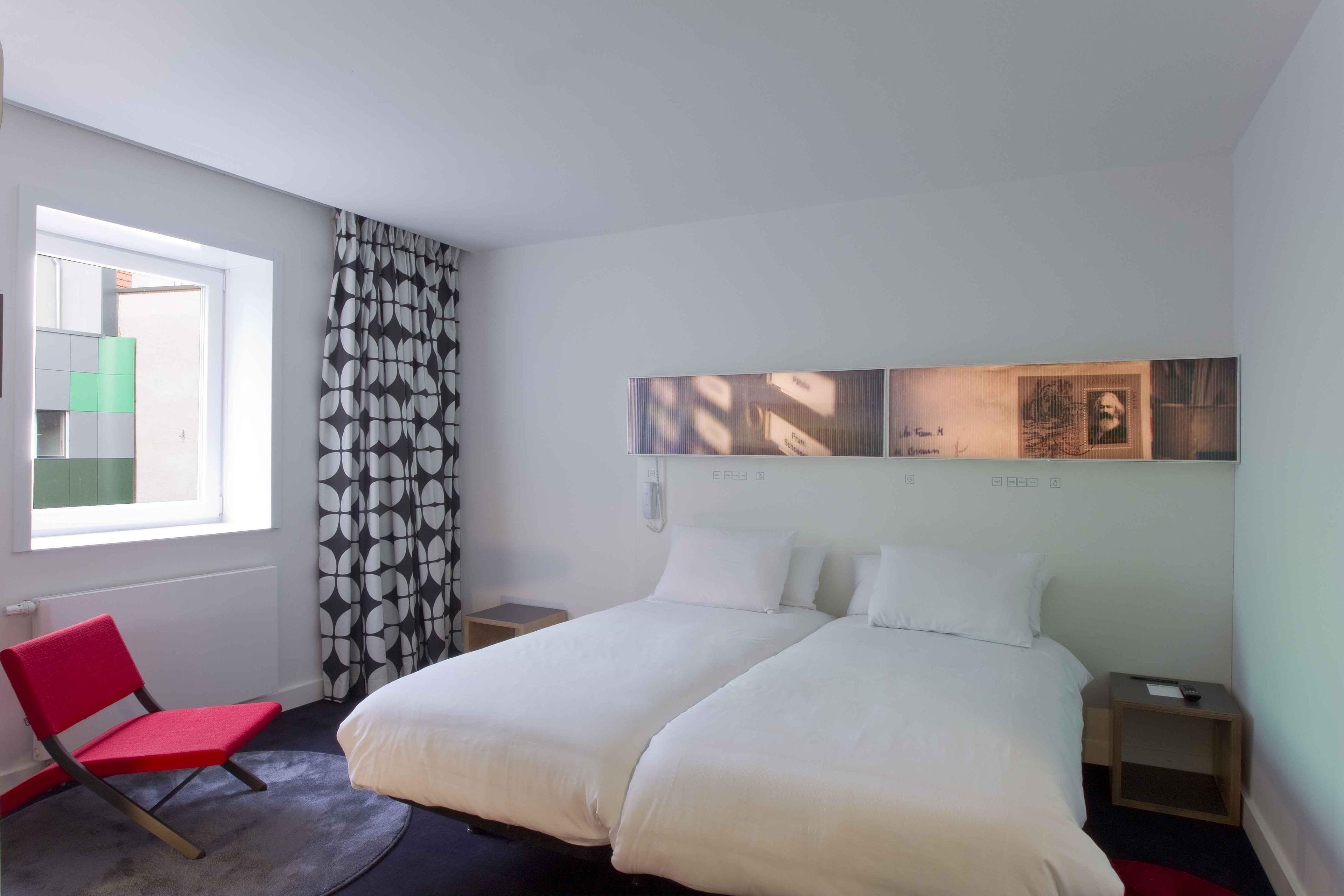 Hotel Gat Point Charlie — Fotos 1